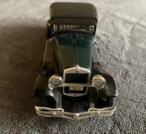 Signature models 1930 - signature, hudson