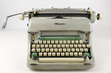 Olympia Antike Büro Schreibmaschine breiter Wagen Typwriter Pro-3522