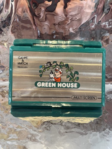 Nintendo game watch - nintendo, green