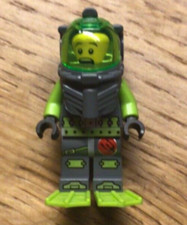 Lego Atlantis - Minifigure - Atlantis Diver 2 - Bobby with Flippers atl002