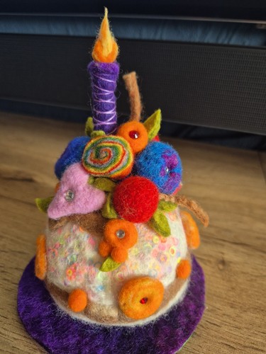 Wolle gefilzt geburtstag - gefilzt,