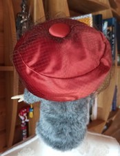 Vintage Hut rot-/zimtfarben Satin mit Netz Schleier Marke Jacoll 