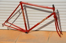 Vintage French Helyett
