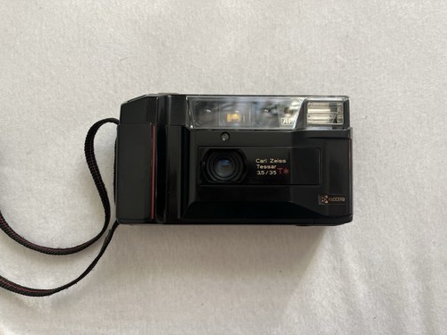 Yashica kyocera carl zeiss - carl,