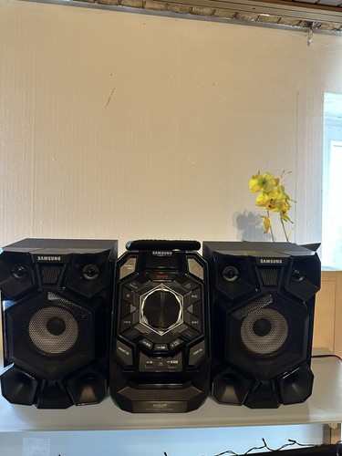 Samsung giga sound - giga,