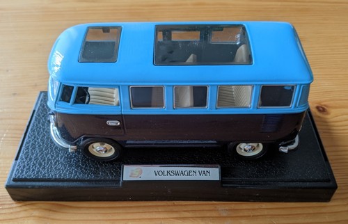 Model volkswagen van superior - model,