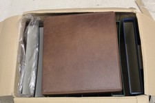 Karton mit 8 großen Kassetten