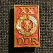 Abzeichen DDR: Muster 20 Jahre