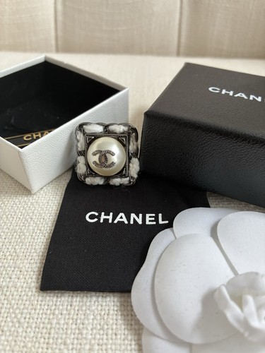 Chanel,CC,Ring,Perle,Tweed,sil