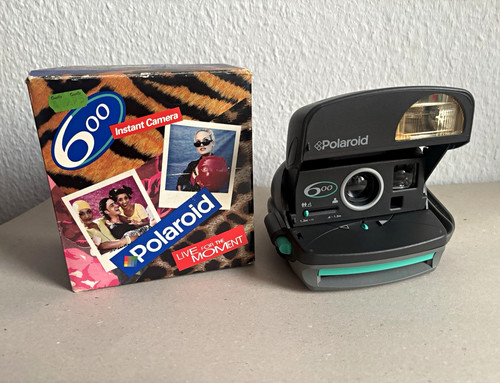 Polaroid 600 instant camera - instant,