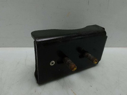 Motorhalter rechts santana - motorhalter,
