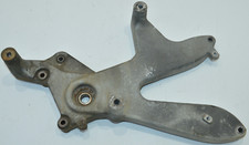 KYMCO YAGER GT 125 AUSPUFFHALTER HALTER BREMSSATTEL TRÄGER HALTERUNG PLATTE