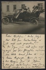 Foto-AK Auto Adler, Familie beim Ausflug im Automobil 1910 