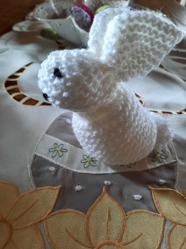 Osterhase gehäkelt oster - ,