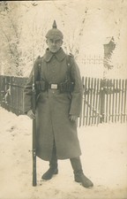 Soldat mit Pickelhaube vom