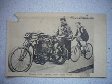 34) Postkarte um 1905 Rennstadion, FAHRRAD Rennfahrer TOMMY HALL aus LONDON