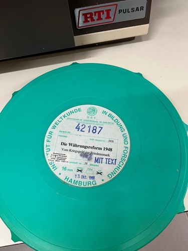 16mm film die - film,