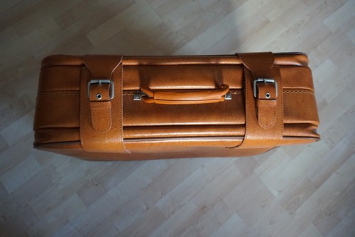 Retro auto oldtimer - auto, koffer