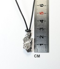 Meteorit Campo del Cielo 4,15 g / Anhänger / Asteroid / Sternschnuppe / neu