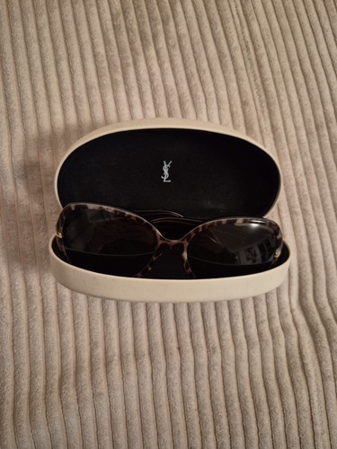 Yves saint laurent - saint,