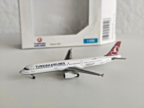 Herpa wings turkish airlines - wings,