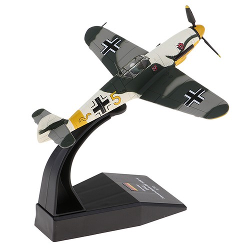 100 4 militär - 100, f-4