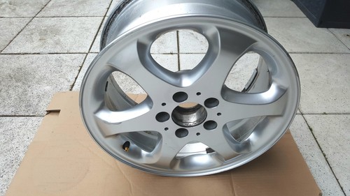Mercedes benz klasse 210 - e,
