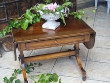 alter englischer Holztisch