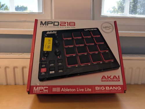 Akai mpd 218 midi - 218, midi-controller
