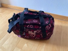 Jack Wolfskin Kids Sportsbag, mit gr. Innenfach, Nasswäschefach, Geldbeutelfach.