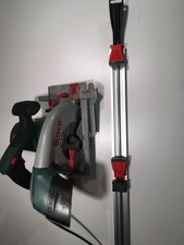 Bosch PKS 55A Handkreissäge mit einer neuen Aluminium Sägeschiene 700 mm (220)