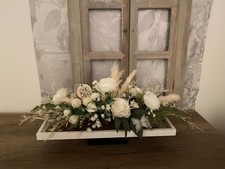 Deko Tablett mit Gesteck aus