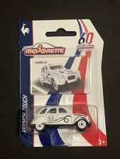 Majorette 60 Anniversary French Touch Citroen 2CV Norte Dame
