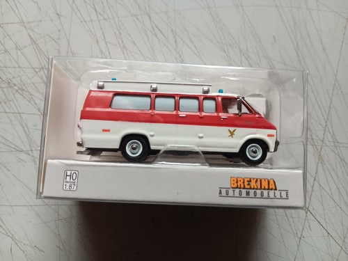 Brekina dodge b 200 - ,