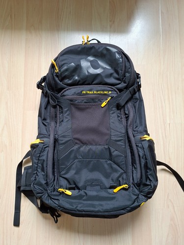 Evoc trail blackline 20l - trail,