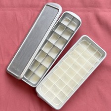 ** Authentische Retro Aluminium Eiswürfelschalen 2er Set Mid Century Küchenrequisiten