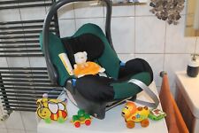 Maxi Cosi Babyschale grün von Römer, diverses Babyspielzeug