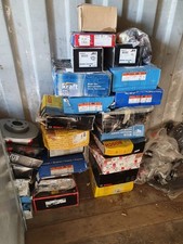 2 Seecontainer voller KfZ Neuteile  viele Marken zu verkaufen