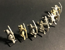 8 Vintage 1990s Citadel Miniatures plastic Brettonian archers (1 set 0667) OOP