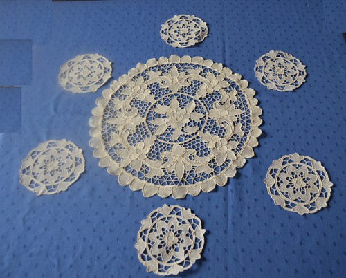 Handarbeit deckchen - 7,