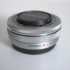 Olympus M.Zuiko 14-42mm