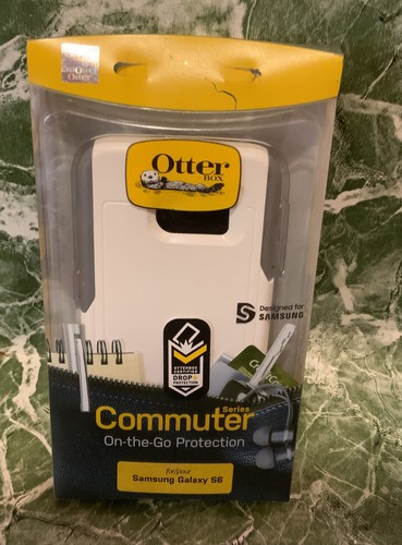 Otterbox commuter series - 🌍,