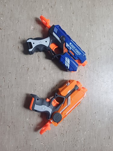 Nerf blaster - 2,