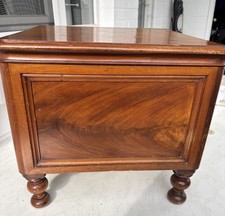 Antikes Verwandlungsmöbel