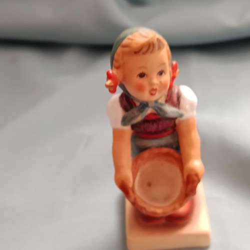 Alte hummel figur hum - hummel,