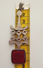 Anhänger Silberfarben mit rotem Stein - TUAREG Kreuz?