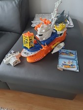 Matchbox Mega Rig Hai Schiff