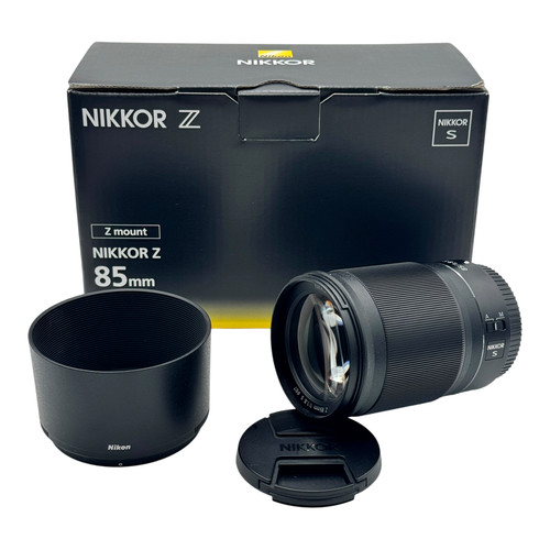 Nikon 8 s objektiv - 85, f1.8