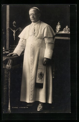 Papst pius in weisser - papst,