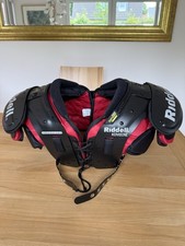 American Football Ausrüstung RIDDEL Shoulderpad Größe M
